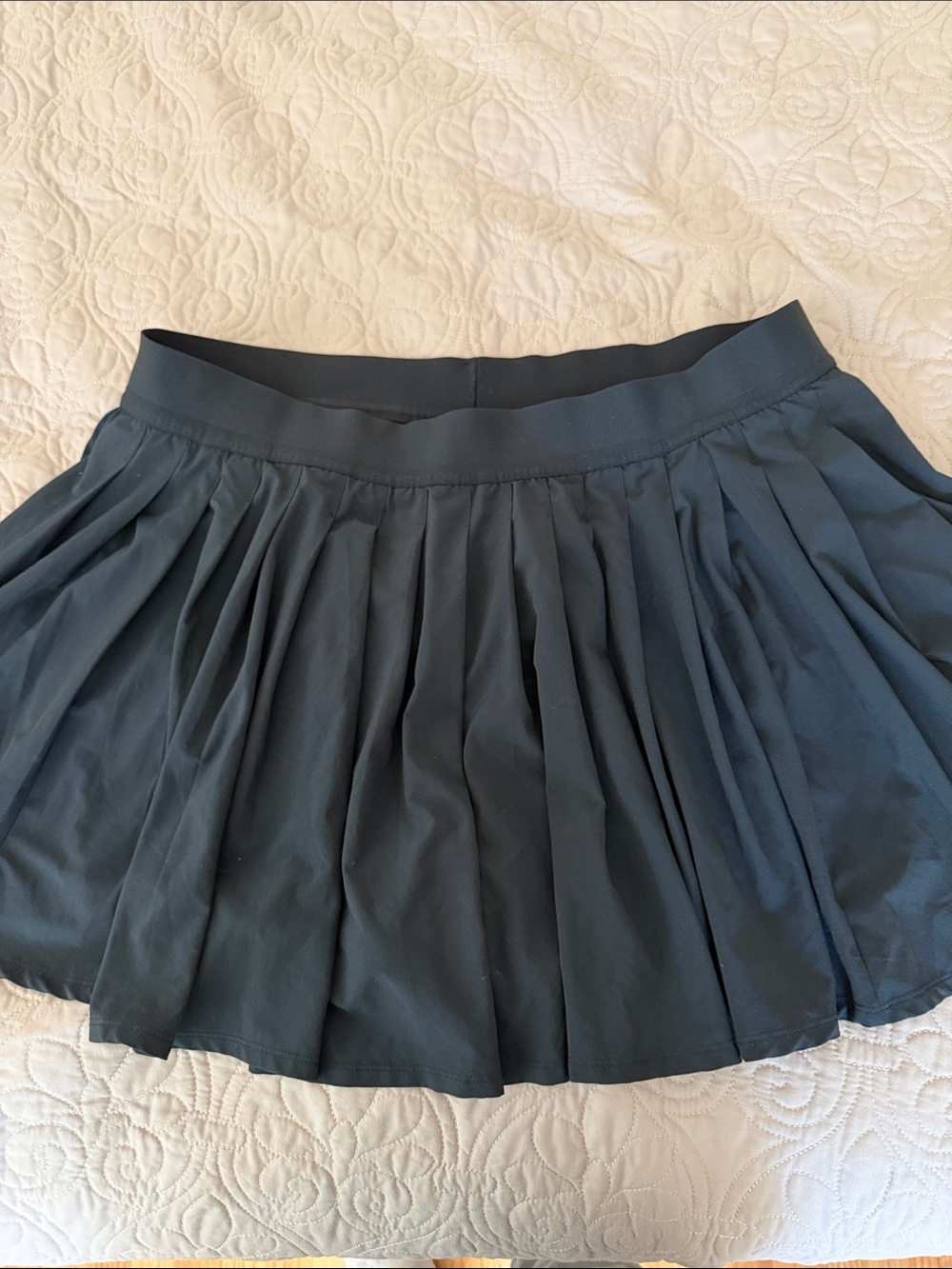 Black Pleated Womens Elastic Skirt with Built in Shorts (1X)